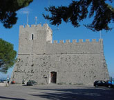 De ruïne van Castello Monteforte