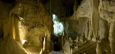 De Grotte di Frasassi in De Marken Kinderplezier dagje uit in Italie