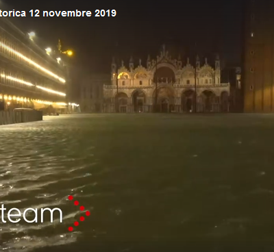 Historisch hoog water in Venetië