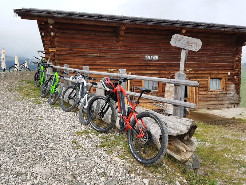 fietsen in Val Gardena © Claudia Zanin