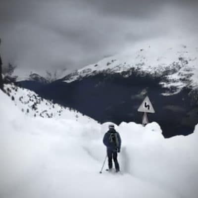 Skiënd Passo Gavia af van Giro d'Italia