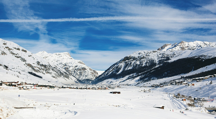 Snowtrex wintersport in Italie © Mira op Unsplash