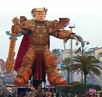 Donald Trump gespot op Italiaans carnaval in Viareggio