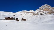Voorstel Alpenregio's: slapen = skiën