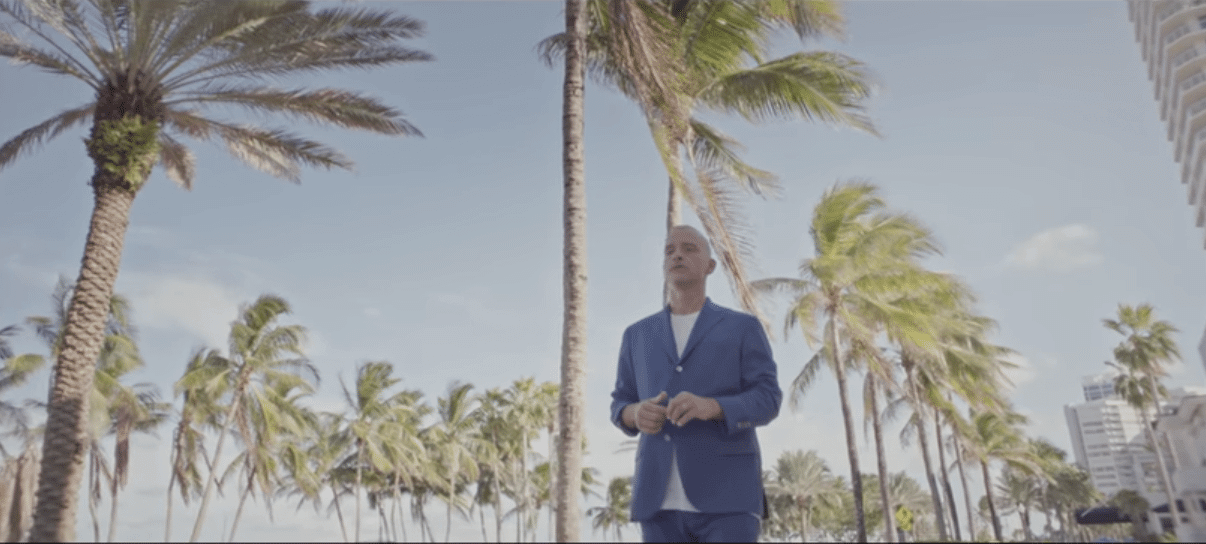 Songtekst Vita ce n'è Eros Ramazzotti